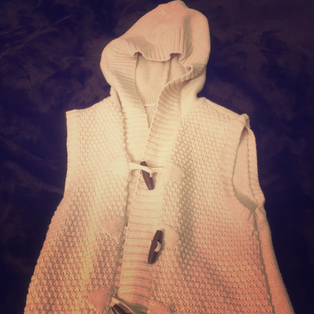 Sleeveless Coat